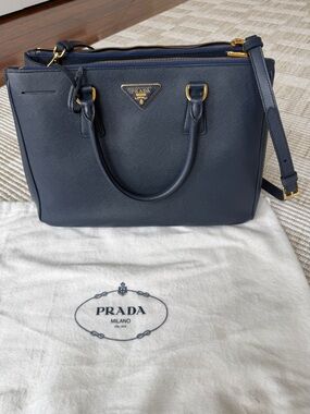 Prada Galleria large Saffiano leather bag